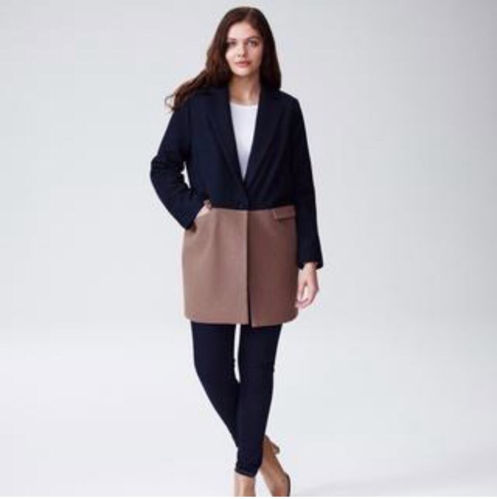 Universal Standard Coat Womens 22/24 Navy Tan Galeras Colorblock Wool Blend